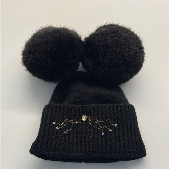 Black Pom-Pom Kids Beanie - Picture 1 of 2
